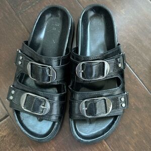 Fabulous Zara buckle sandals sz 38